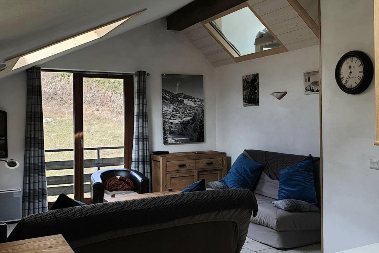 Les Grands Balcons De L'Etale Lägenhet Manigod Exteriör bild